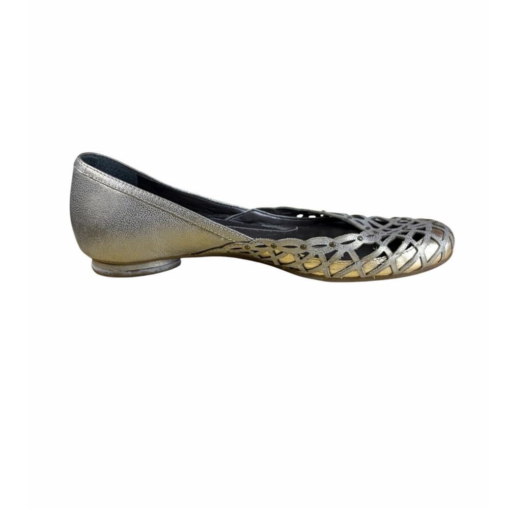 Clarks Metallic Silver Gold Laser Cut Ballet Flats Womens Size 7 Comfort